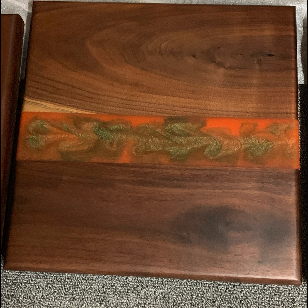 Live Edge a River Cutting Board